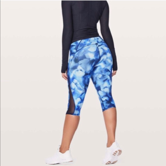 Lulu Lemon Crops ! - Picture 2 of 6